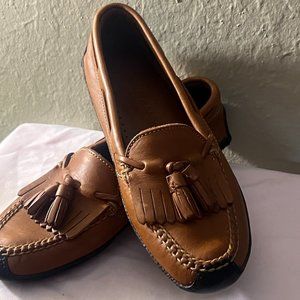 Cole Haan tassel women's Loafers  sz  7. Genuine leather